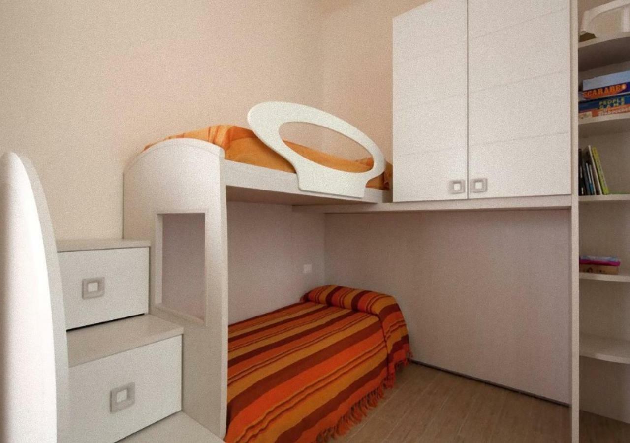 Glad Apartment ลาสเปเซีย ภายนอก รูปภาพ